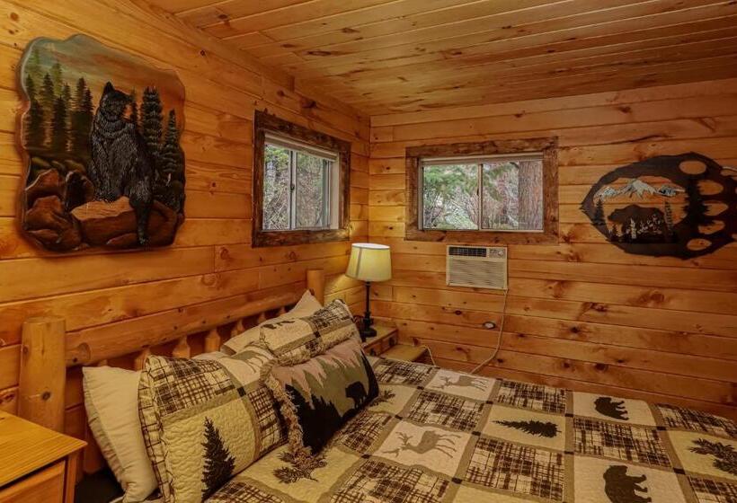Дом 2 Спальни, Nicky's Resort