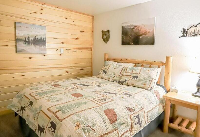 Люкс 2 Спальни, Nicky's Resort
