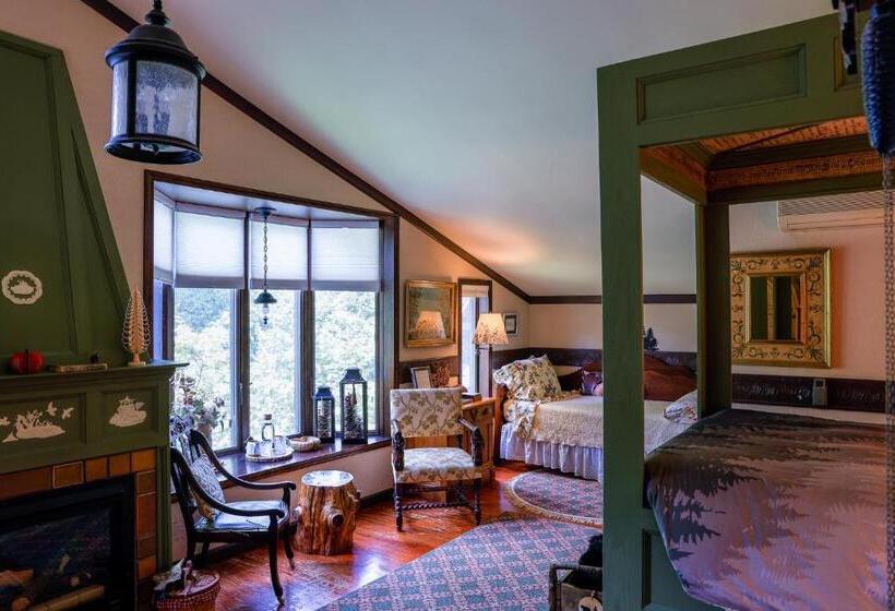 Номер Deluxe, Stone Chalet Bed & Breakfast Inn