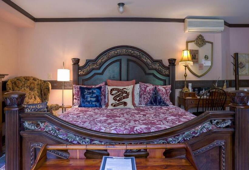 Стандартный Номер Кровать Кинг, Stone Chalet Bed & Breakfast Inn