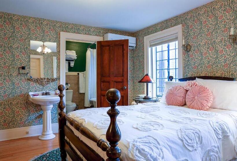 Номер Стандарт Двуспальная Кровать, Stone Chalet Bed & Breakfast Inn