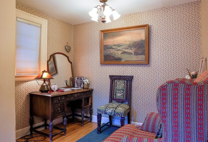 Номер Стандарт Двуспальная Кровать, Stone Chalet Bed & Breakfast Inn