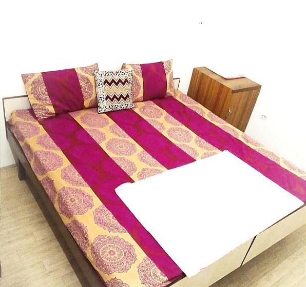 Номер Economy, Helix    Rajpura    Budget Rooms For Family, Couples, Solo Travellers