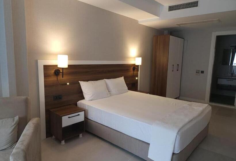 Люкс Повышенной Комфортности, Lulubay Rooms & Suites