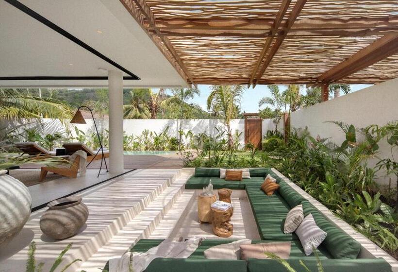 Семейный Номер, Tias Villas