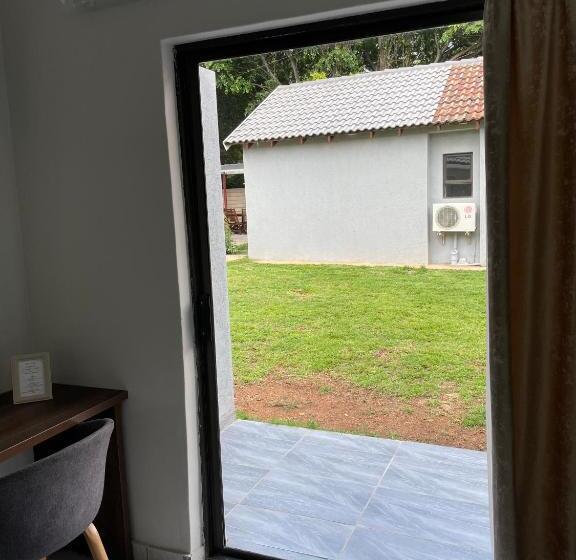 Quarto Estandar, 473 On Cliff