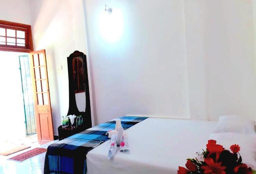 Семейный Номер, Green Shade Resort & Haritha Sewana