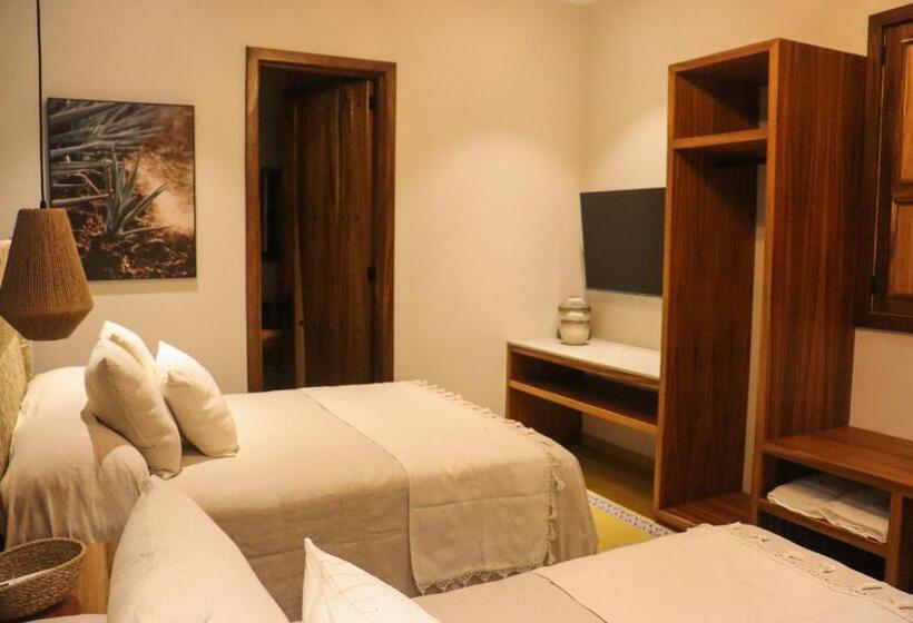 سوییت لوکس, Boutique Gloriagave