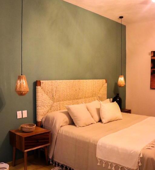 سوییت سوپریور, Boutique Gloriagave