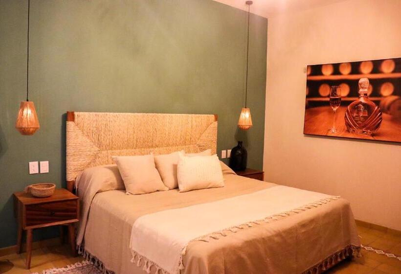سوییت سوپریور, Boutique Gloriagave