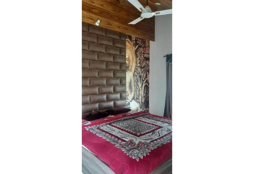 ویلای لوکس 1 خوابه, Omkar Farm House, Bhuj