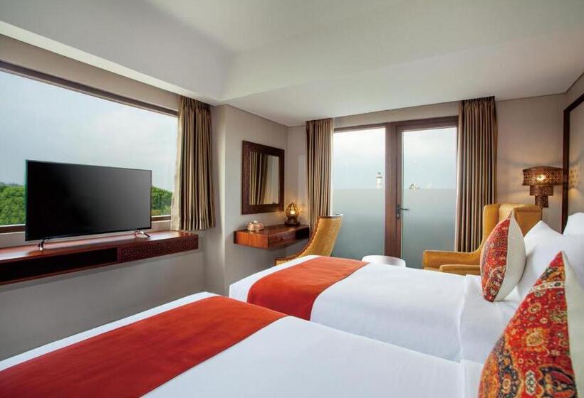 Номер Executive, Alhambra Hotel & Convention, Bw Signature Collection