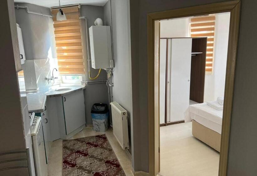 Апартаменты 1 Спальня с Балконом, Royal Bby Apart Otel