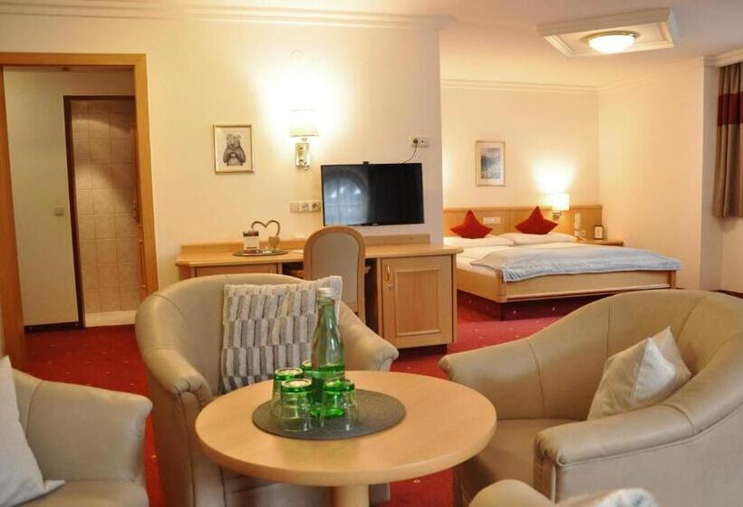 اتاق خانوادگی, Heart Hotel Himmelberg