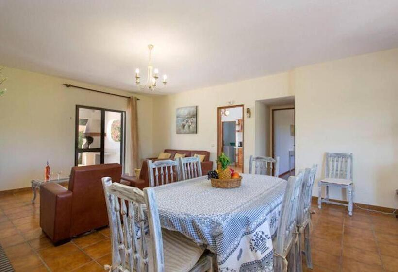 Вилла 1 Спальня, Casa Silver, Gale   Sleeps 9 Close To Amenities And Beach!