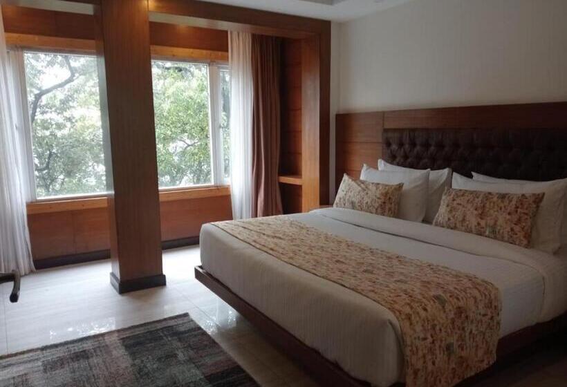 스탠다드 룸, Yashshree Mussoorie Mall Road