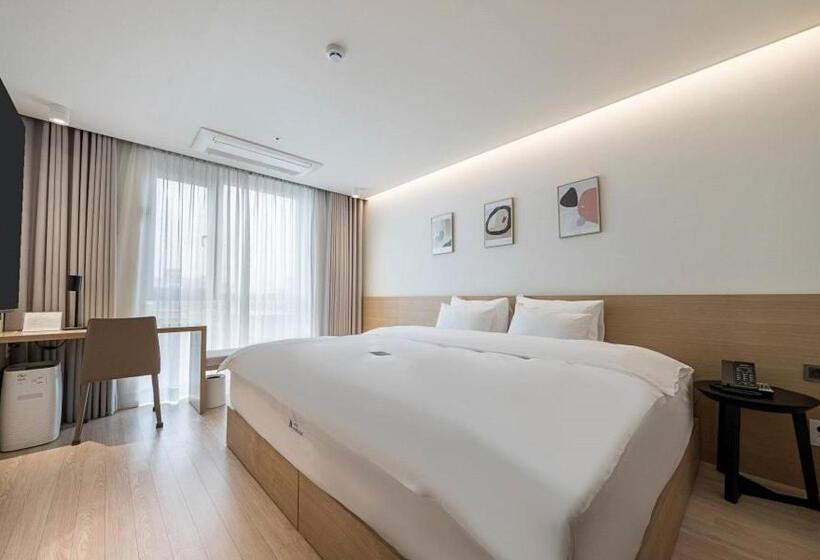 Стандартный Номер Кровать Кинг, Pohang Hotel Noblion