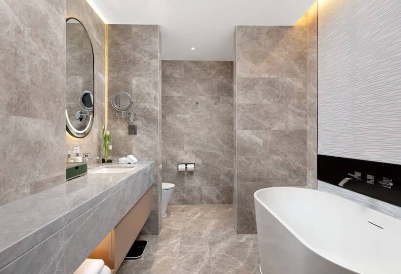 Люкс, Holiday Inn Quanzhou Donghai, An Ihg