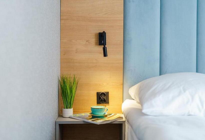 اتاق لوکس با بالکن, Mielno Hotel Boutique