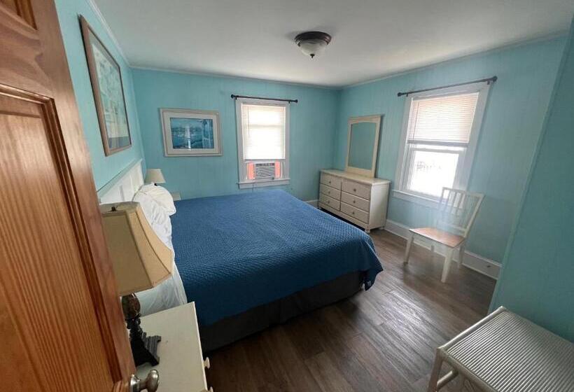 Апартаменты 1 Спальня Вид на Сад, Sea Vista Motel