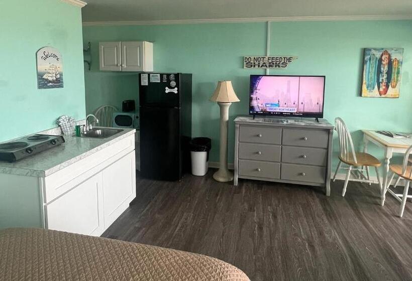 Номер Deluxe Вид на Море с Балконом, Sea Vista Motel