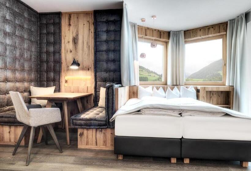 Люкс Повышенной Комфортности, Dolomiten Residenz   Sporthotel Sillian
