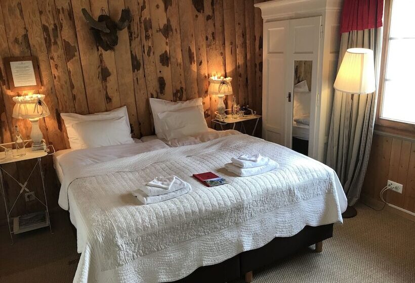Семейный Номер, Hamilton Lodge & Spa