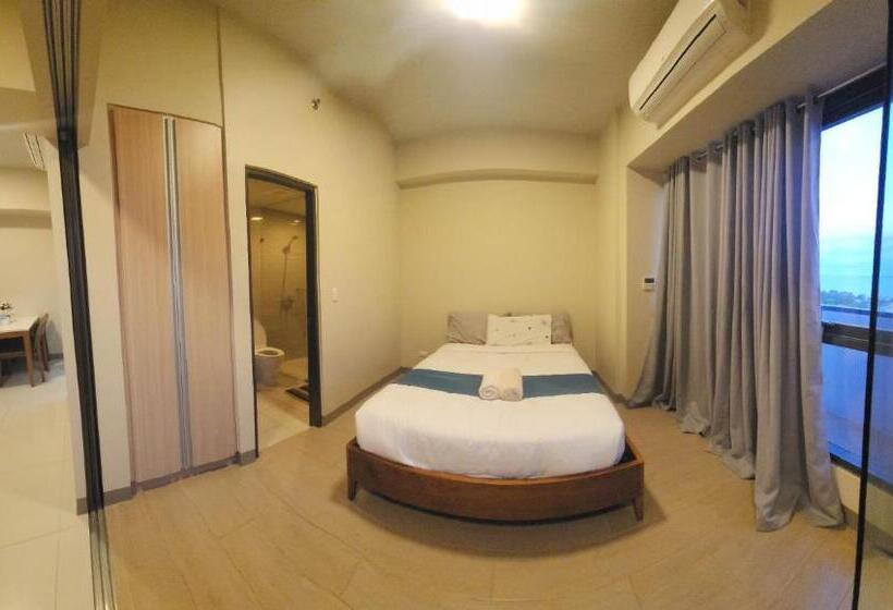 Estúdio Estandar com Sacada, Mactan Newtown Condo By Ejb