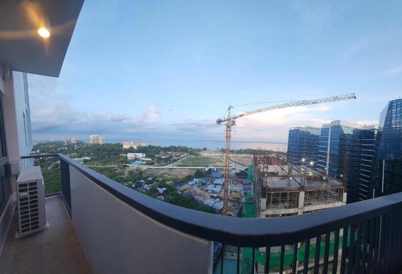 Estúdio Estandar com Sacada, Mactan Newtown Condo By Ejb