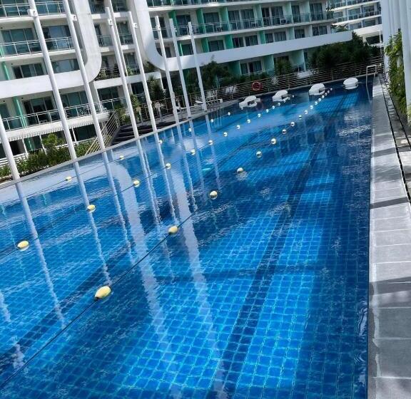 Семейный Номер, Azure Urban Resort Residences