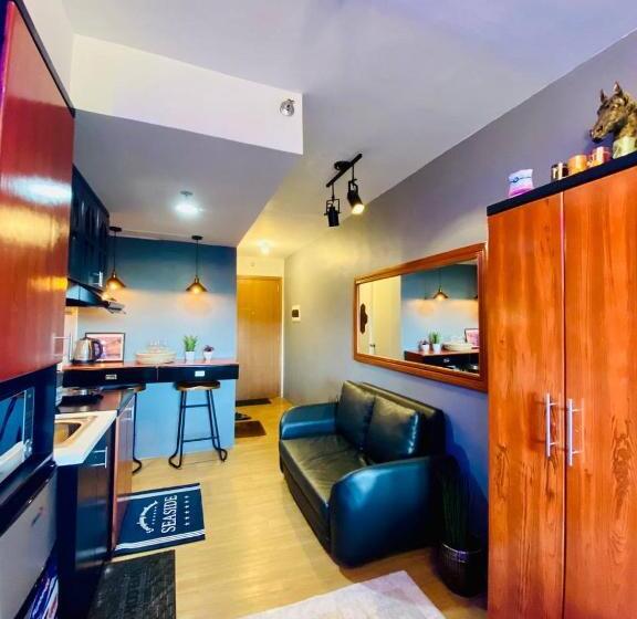 标准工作室带阳台, Pine Suites Tagaytay Studio Condo With Balcony