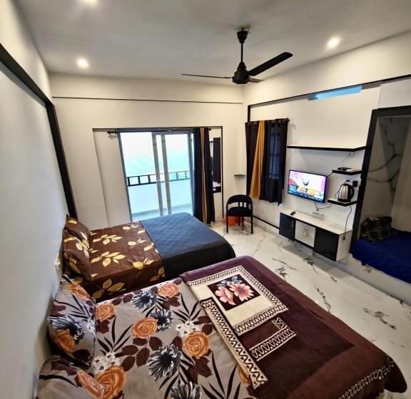 스위트, Rock Lake Villa