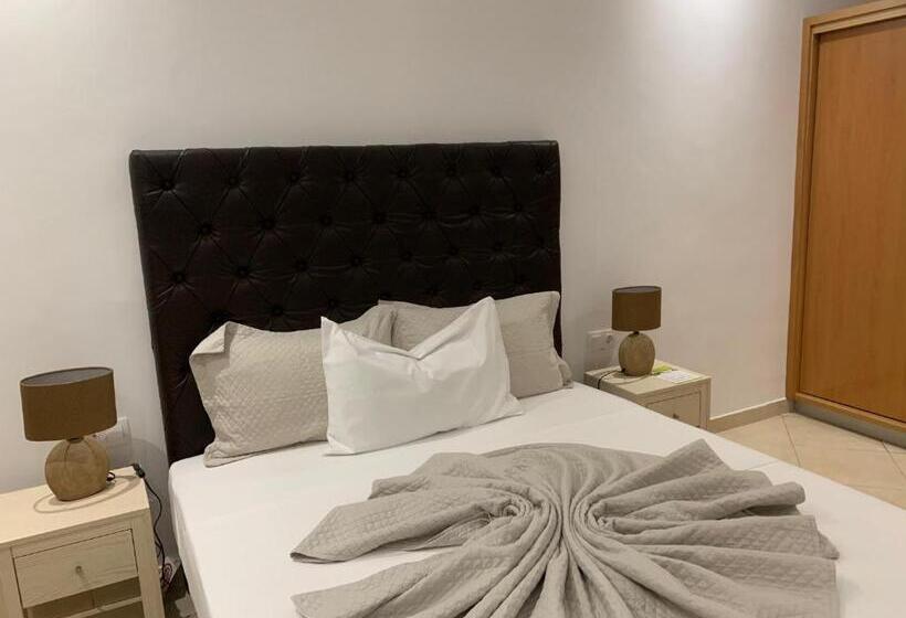 اتاق استاندارد با بالکن, Lali S House