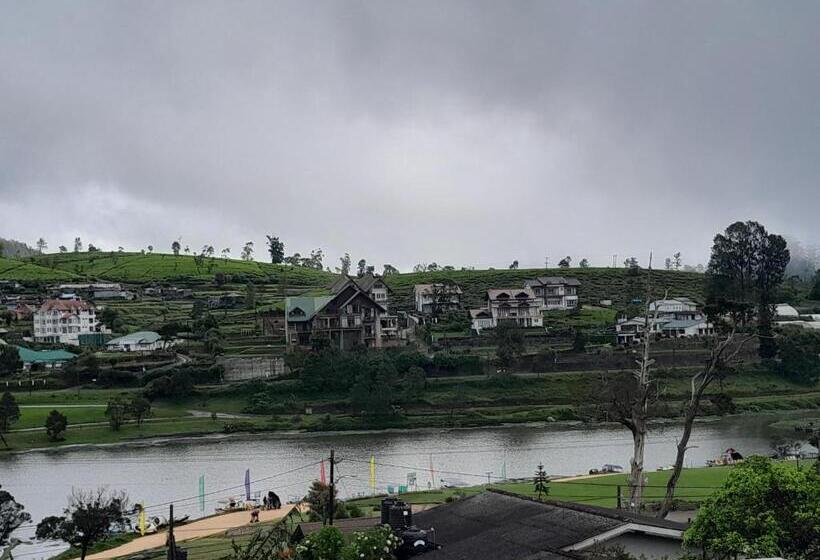 اتاق استاندارد, Creek View Inn