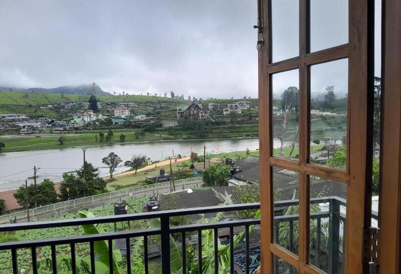 اتاق لوکس خانوادگی, Creek View Inn