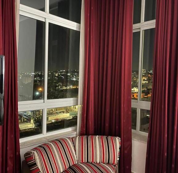 اتاق استاندارد چهار تخته, Eman Regency