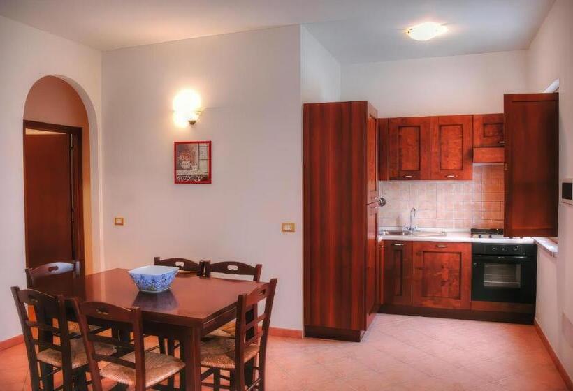 庭の見える１ベッドルームアパートメント, Agriturismo L Elce