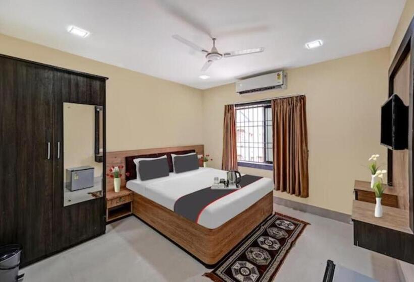 Номер Deluxe Кровать Кинг, Moonlight Premium Bhubaneswar By Morservices
