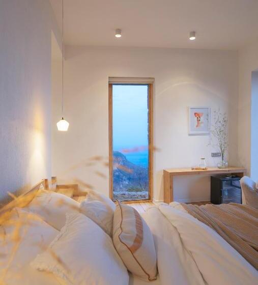 Номер Deluxe, Momos Otel
