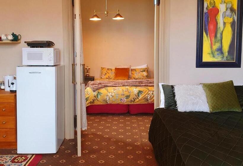 １階の１ベッドルームアパートメント, La Riviera Guesthouse