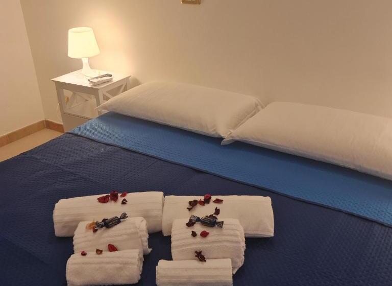 اتاق خانوادگی, B&b L  Oasi