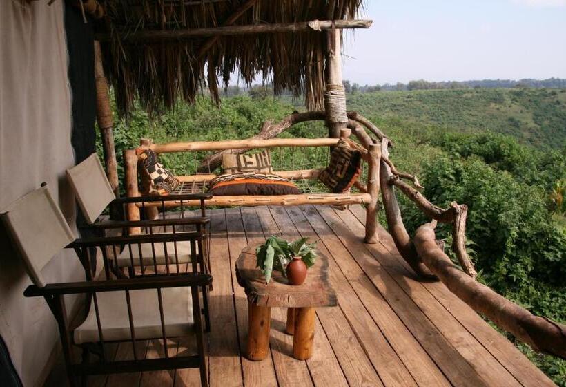 چادر با خدمات رفاهی استاندارد, Crater Forest Tented Lodge
