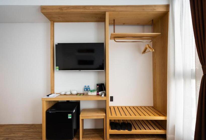 سوئیت با چشم‌انداز رودخانه, Haven Hut Riverside