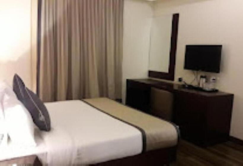 Номер Стандарт, Sai Inn Amhednagar, Maharashtra