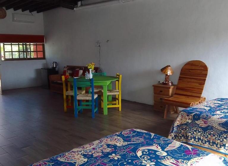 اتاق لوکس, Villas Tuukul Hotel & Resort