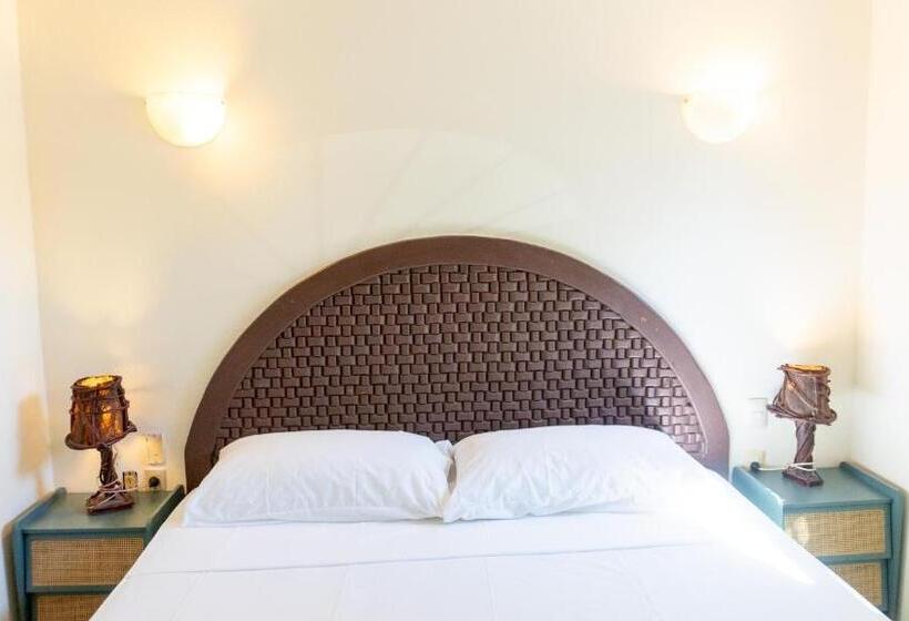 经济房, Esencia Puerto Escondido