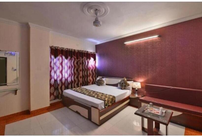 Номер Стандарт, Midtown Inn, Singrauli