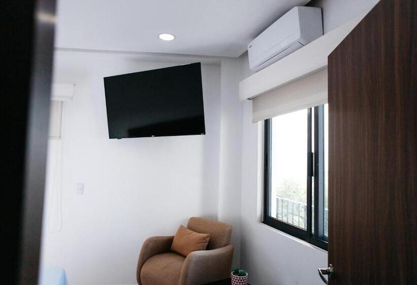 اتاق سوپریور خانوادگی, Monyxbnb