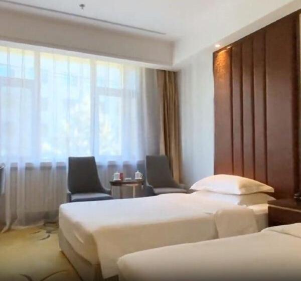 اتاق لوکس با تخت بزرگ, Kew Green Hotel Changchun