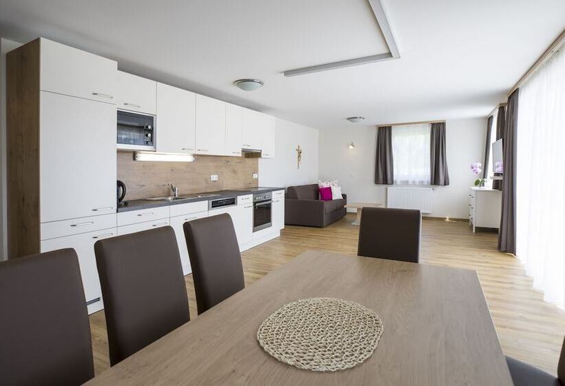 דירת חדר עם טרסה, Aparthotel Pichler